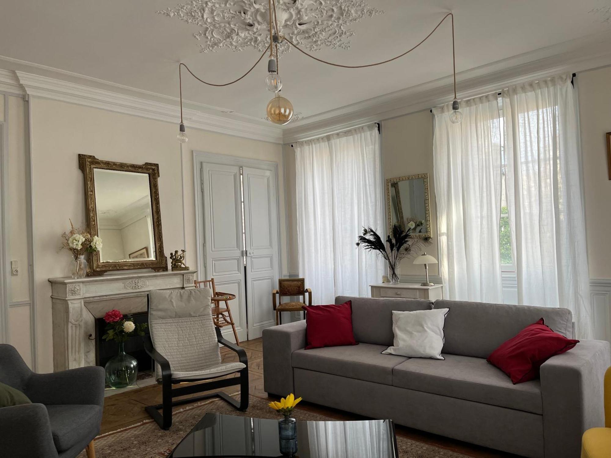 La Villa Louana 1 Appartement 160M2 Sobriete,Elegance En Coeur De Ville Aubusson (Creuse) Exterior foto