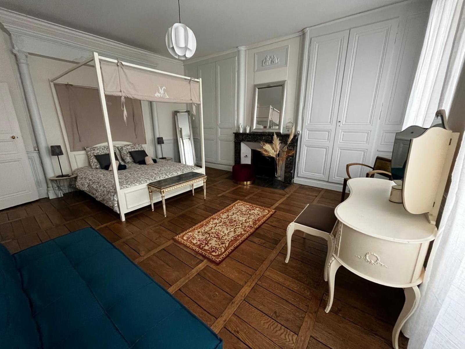 La Villa Louana 1 Appartement 160M2 Sobriete,Elegance En Coeur De Ville Aubusson (Creuse) Exterior foto