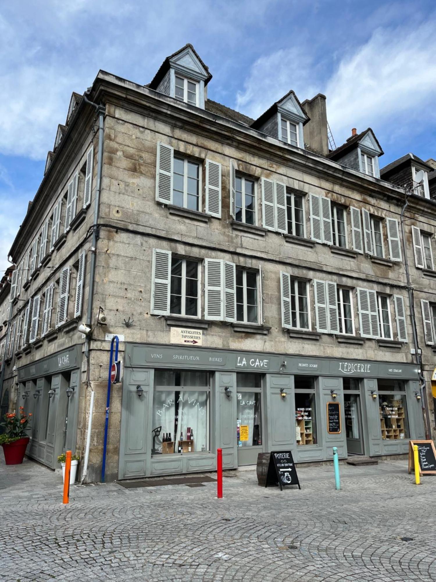 La Villa Louana 1 Appartement 160M2 Sobriete,Elegance En Coeur De Ville Aubusson (Creuse) Exterior foto
